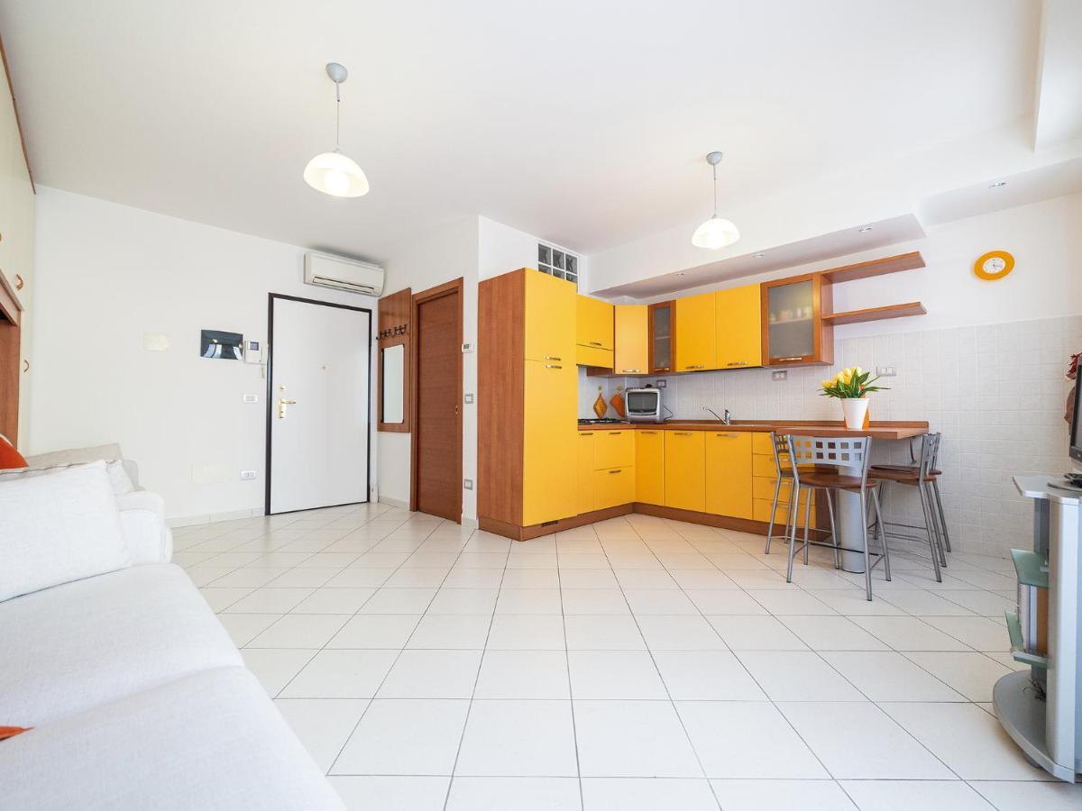 Apartmán Terrazza Del Gelsomino With Terrace And Open View Borghetto Santo Spirito Exteriér fotografie